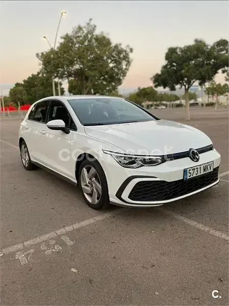 Usado VW Golf VIII GTE 245 CV (180 kW) 2021 Blanco Berlina