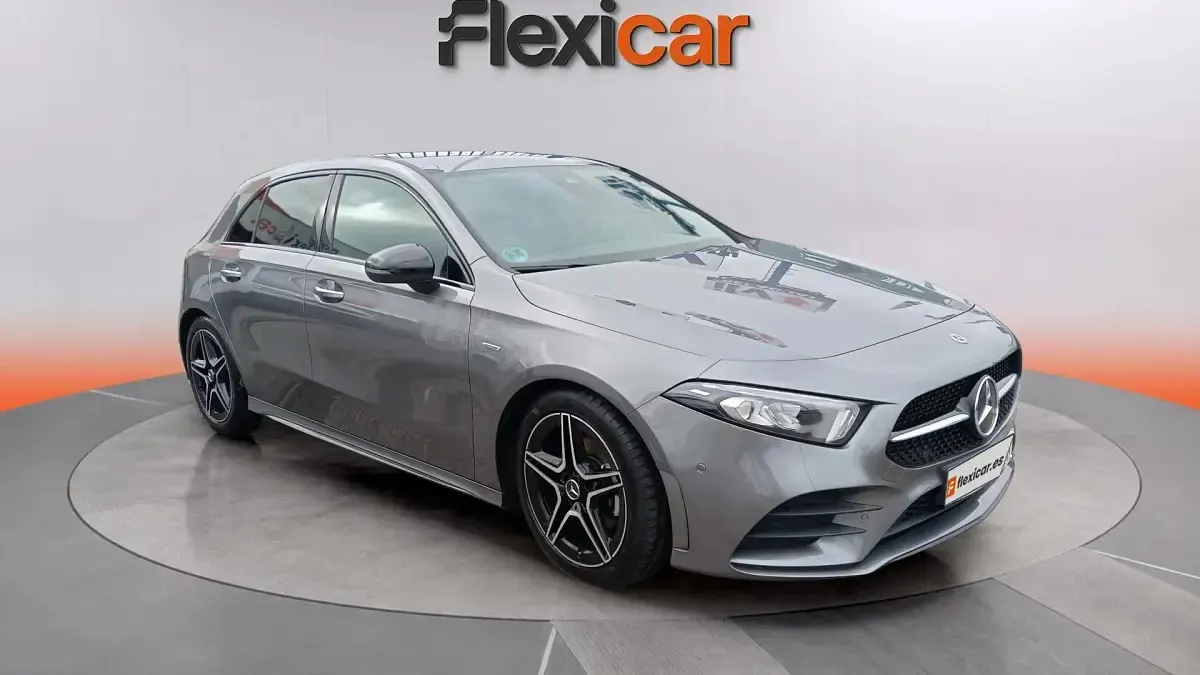 Usado Mercedes A180 116 CV (85 kW) 2022 Utilitario