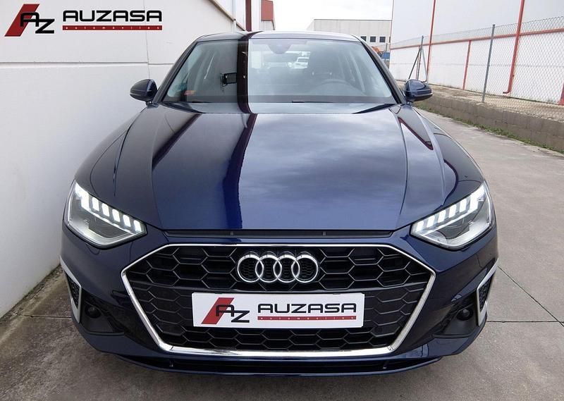 Usado Audi A4 S-Line 163 CV (119 kW) 2021 Azul Berlina