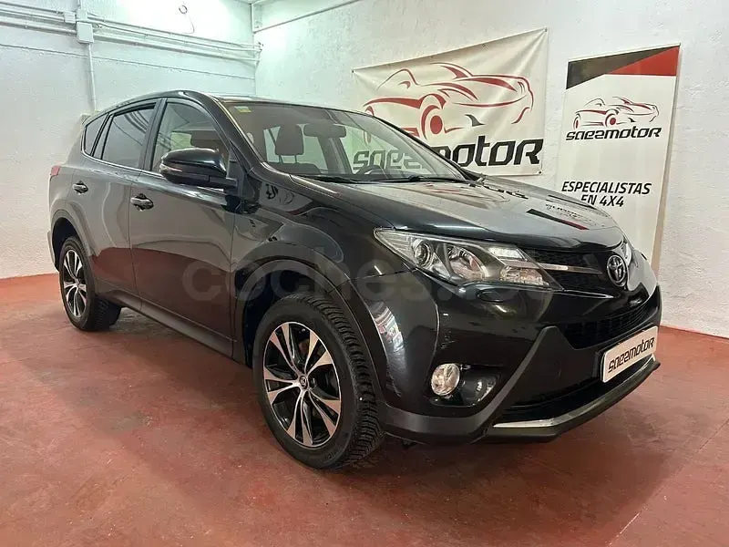 Begagnad Toyota RAV4 Advance 124 HK (91 kW) 2014 Svart SUV