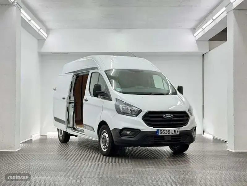 Usado Ford Transit Ambiente 130 CV (95 kW) 2021 Blanco Van