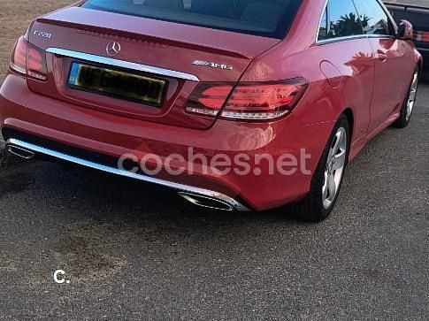 Usado Mercedes E220 170 CV (125 kW) 2014 Rojo Coupe