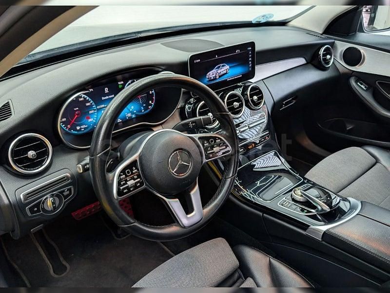 Usado Mercedes C200 160 CV (117 kW) 2020 Gris / plata Berlina