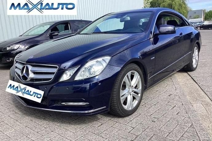 Azul Usado 2011 Mercedes E220 Avantgarde Coupe | 17.500 € (Precio justo) - Imagen 1/4