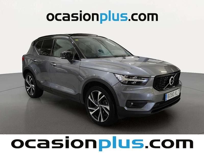 Usado Volvo XC40 R-Design 190 CV (139 kW) 2018 Gris SUV