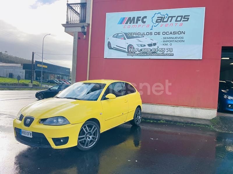 Usado Seat Ibiza CUPRA 160 CV (117 kW) 2005 Amarillo Utilitario