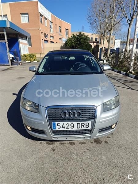 Usado Audi A3 Ambiente 150 CV (110 kW) 2005 Gris / plata Utilitario