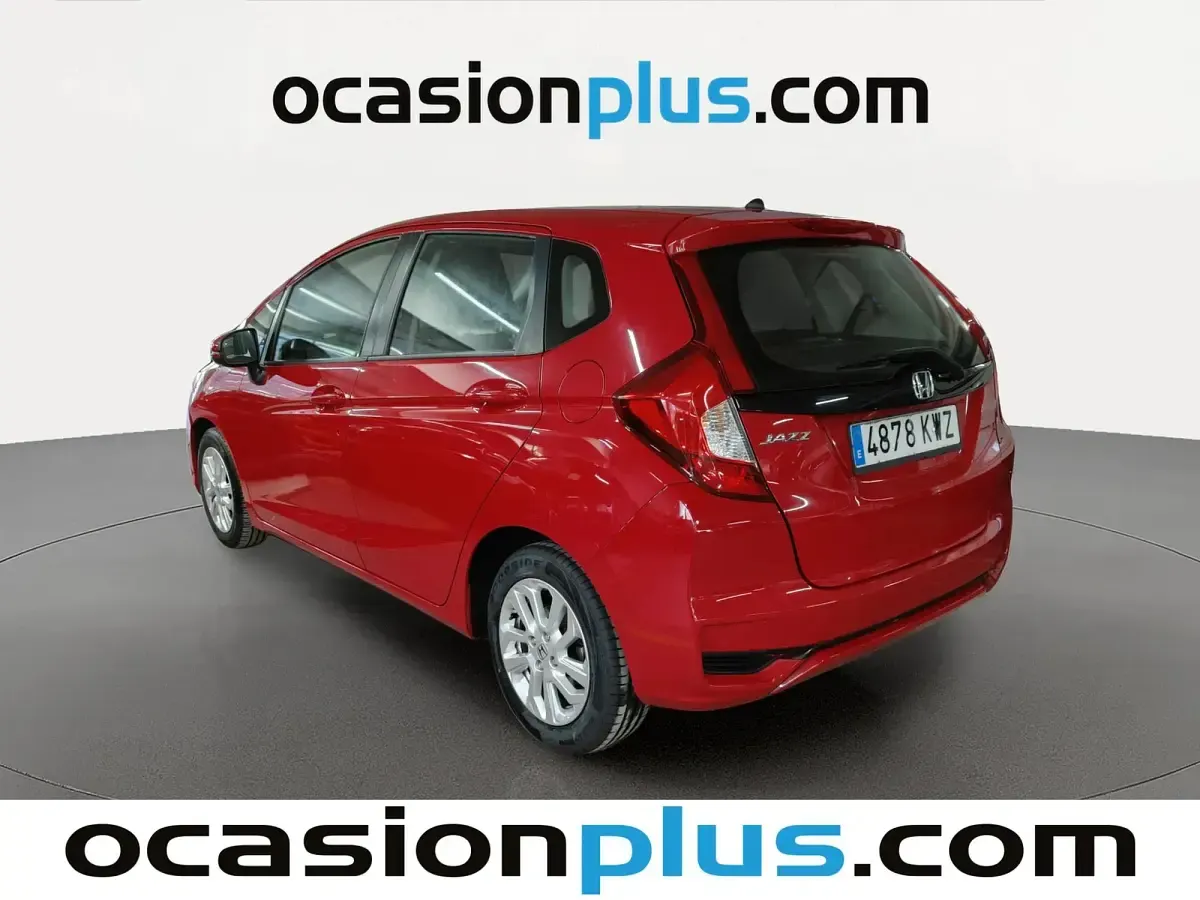 Usado Honda Jazz Comfort 102 CV (75 kW) 2019 Rojo Utilitario