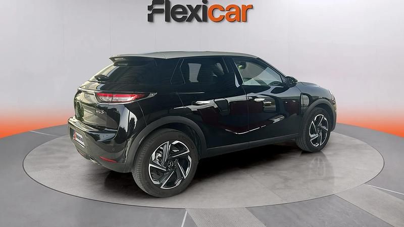 Usado DS Automobiles DS3 Crossback Rivoli 131 CV (96 kW) 2022 Negro SUV