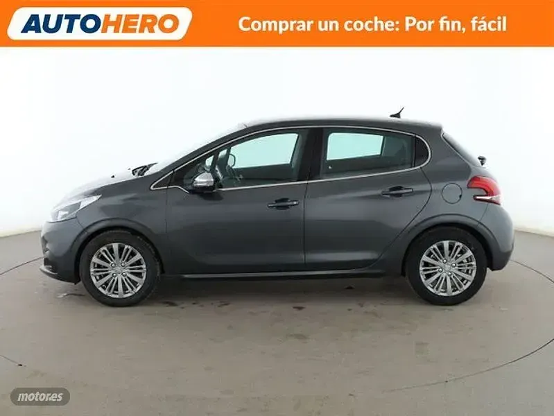 Usado Peugeot 208 Allure 110 CV (80 kW) 2016 Gris Utilitario