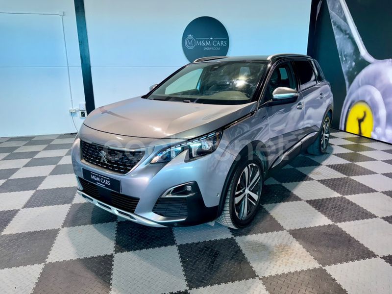 Gris / plata Usado 2018 Peugeot 5008 GTi Monovolumen | 17.990 € (Precio justo) - Imagen 1/4