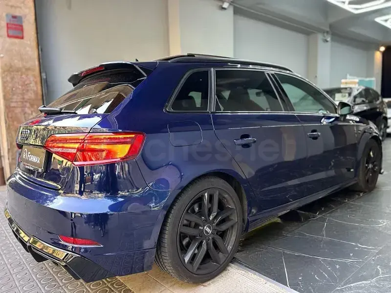 Usado Audi A3 310 CV (228 kW) 2018 Azul Berlina