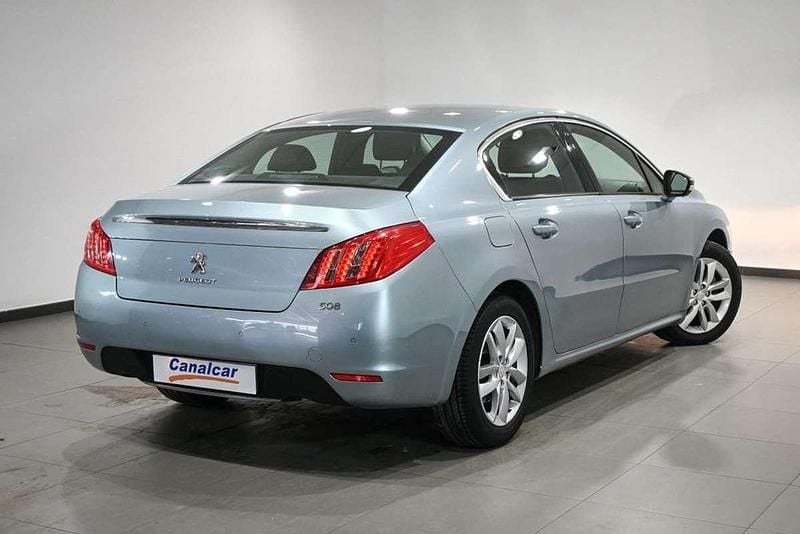 Usado Peugeot 508 Active 112 CV (82 kW) 2012 Azul Berlina