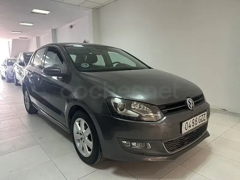 Usado VW Polo Sport 90 CV (66 kW) 2010 Gris / plata Utilitario