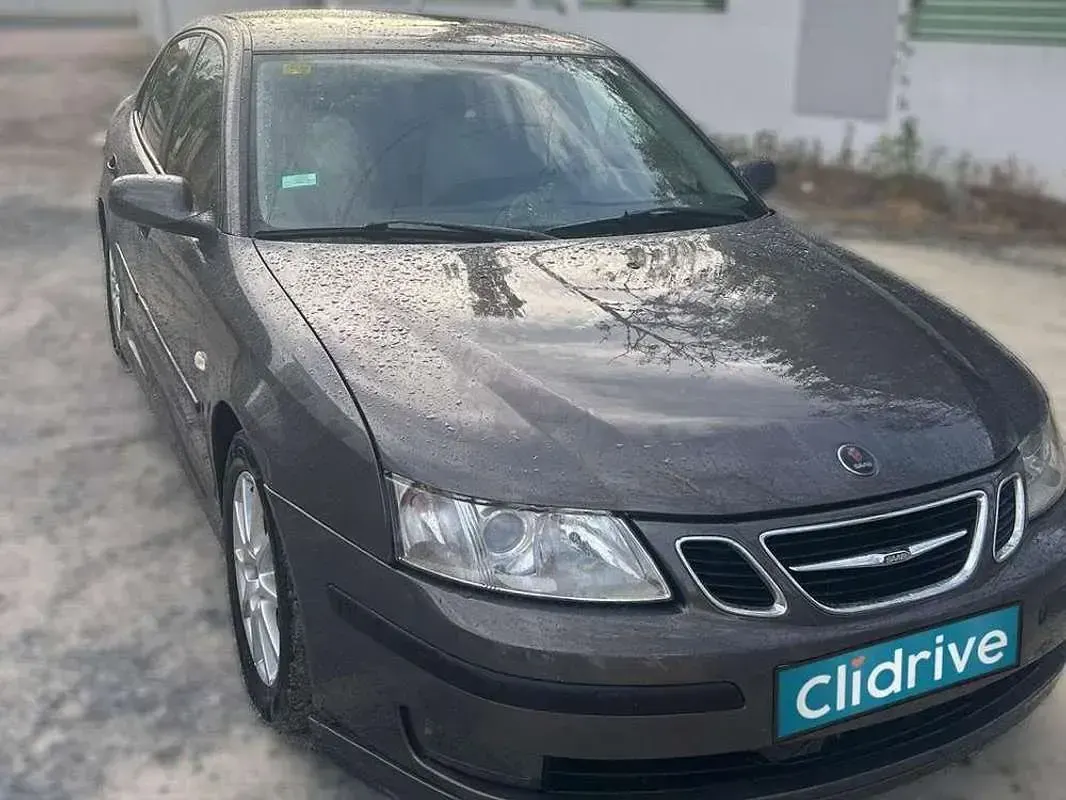 Usado Saab 9-3 Linear 175 CV (128 kW) 2005 Gris Berlina