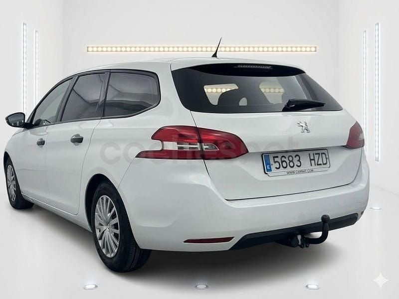 Usado Peugeot 308 SW Access 116 CV (85 kW) 2014 Blanco Familiar