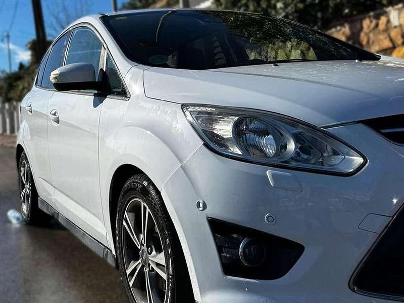 Usado Ford C-MAX Titanium 125 CV (91 kW) 2014 Blanco Monovolumen