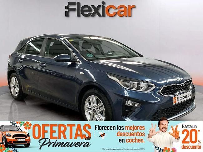 Usado Kia Ceed 100 CV (73 kW) 2020 Azul Utilitario