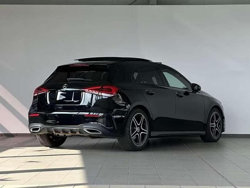 Käytetty Mercedes A220 AMG 226 HP (166 kW) 2022 Musta Viistoperä