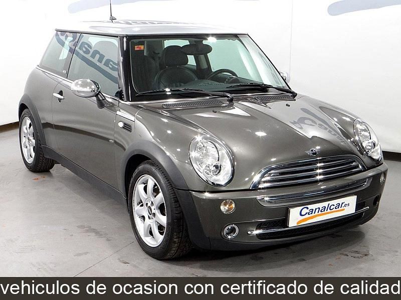 Usado Mini Cooper 116 CV (85 kW) 2012 Gris Utilitario