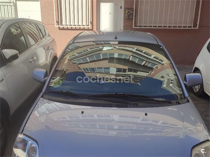 Usado Kia Picanto EX 65 CV (47 kW) 2004 Azul Utilitario