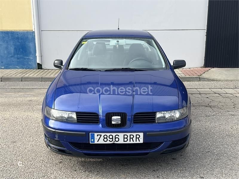 Azul Usado 2002 Seat Toledo Stella Berlina | 2700 € (Precio justo) - Imagen 1/4