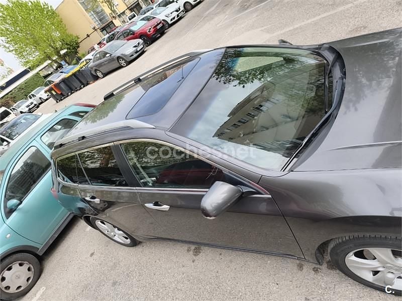 Usado Honda Accord Executive 156 CV (114 kW) 2011 Negro Familiar