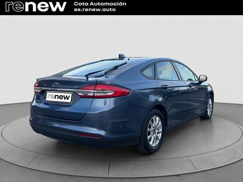 Usado Ford Mondeo Trend 150 CV (110 kW) 2021 Azul Berlina