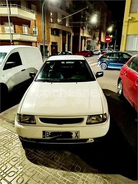 Usado Seat Ibiza 64 CV (47 kW) 1997 Blanco Utilitario