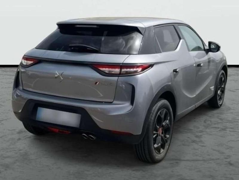 Usado Citroën DS3 PureTech 97 HP (71 kW) 2022 Cinzento Sedan