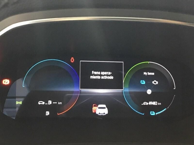 Usado Renault Captur Techno 145 CV (106 kW) 2023 Blanco techo negro SUV