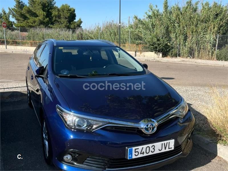 Azul Usado 2016 Toyota Auris Hybrid Active Familiar | 14.400 € (Precio justo) - Imagen 1/4