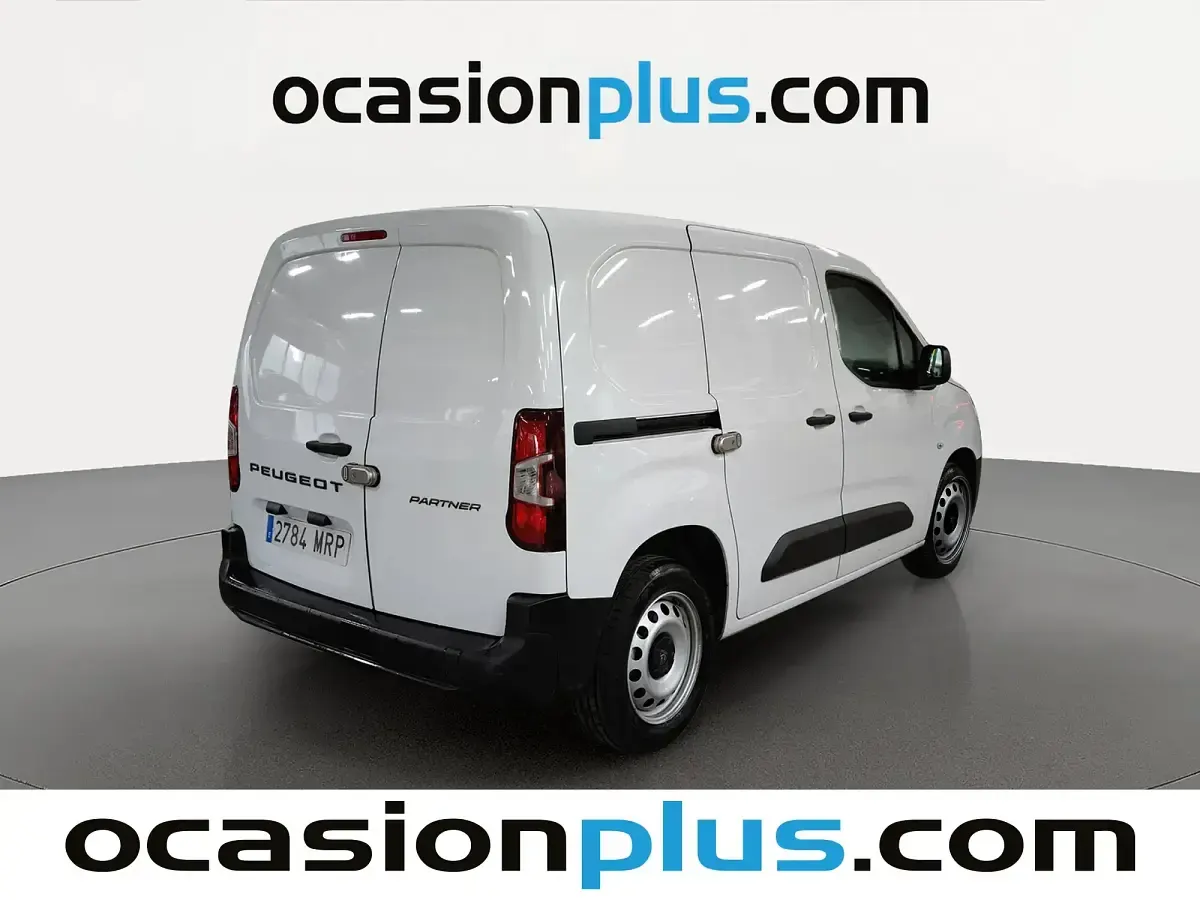 Usado Peugeot Partner 102 CV (75 kW) 2024 Blanco Monovolumen