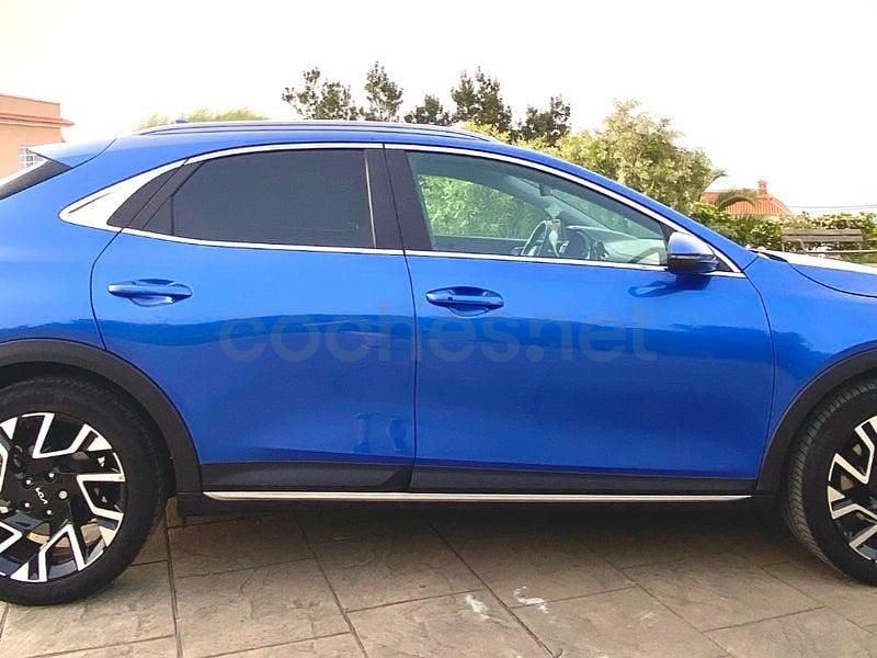 Usado Kia XCeed GT-Line 120 CV (88 kW) 2024 Azul SUV