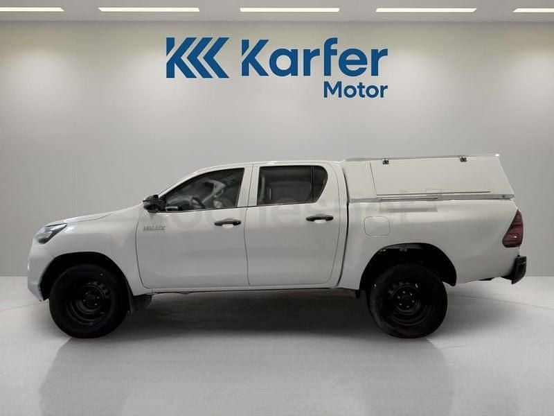 Usado Toyota HiLux 150 CV (110 kW) 2021 Blanco Recogida