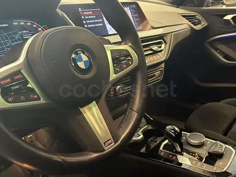 Usado BMW M135 Comfort Edition 306 CV (225 kW) 2022 Gris / plata Utilitario