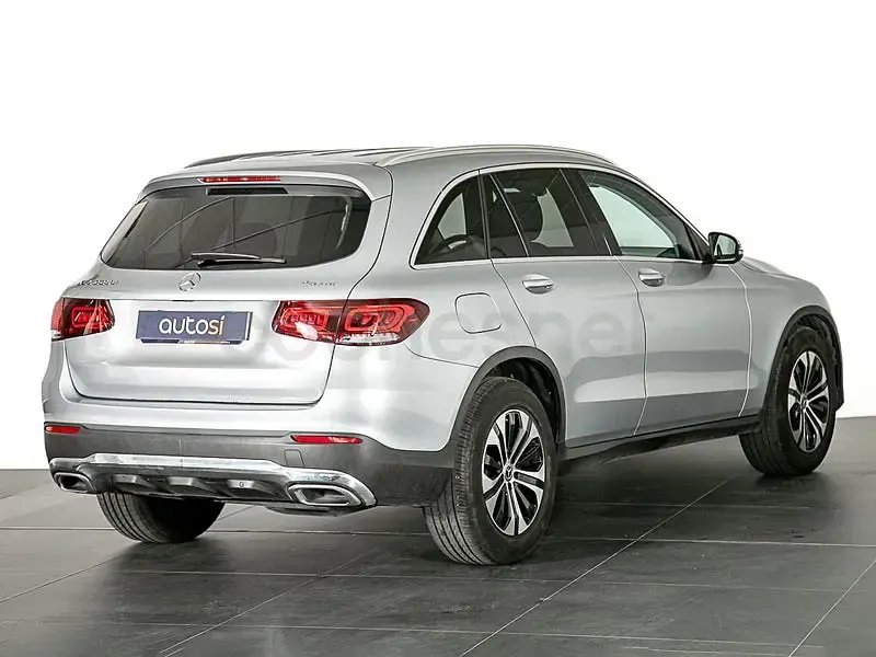 Usado Mercedes GLC220 194 CV (142 kW) 2022 Gris / plata SUV