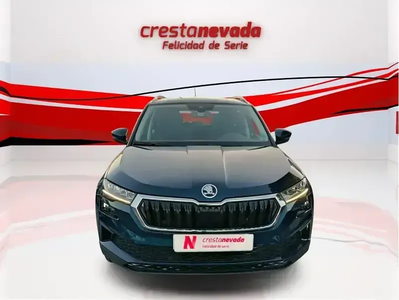 Usado Skoda Karoq Ambition 150 CV (110 kW) 2022 Azul SUV