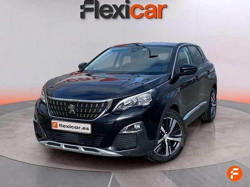 Usado Peugeot 3008 Allure 131 CV (96 kW) 2020 Negro SUV