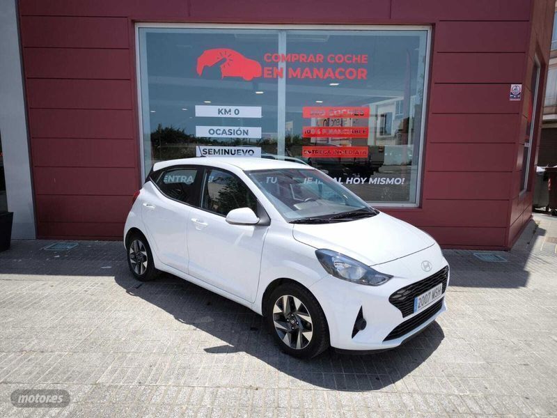 Blanco Usado 2024 Hyundai i10 Utilitario | 15.950 € (Un poco caro) - Imagen 1/4