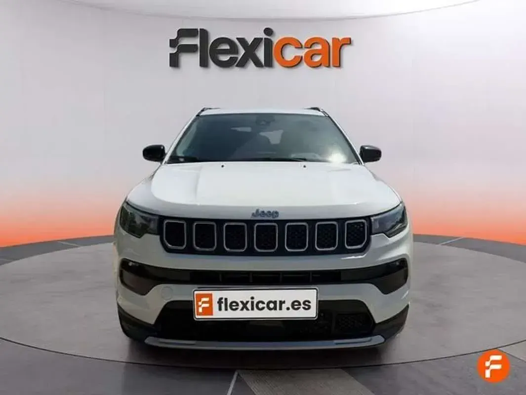 Usado Jeep Compass Limited 131 CV (96 kW) 2023 Blanco SUV
