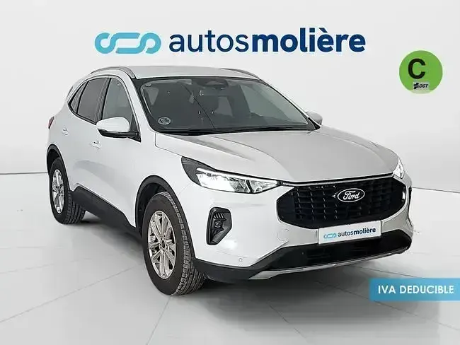 Usado Ford Kuga Titanium 150 CV (110 kW) 2025 Blanco SUV