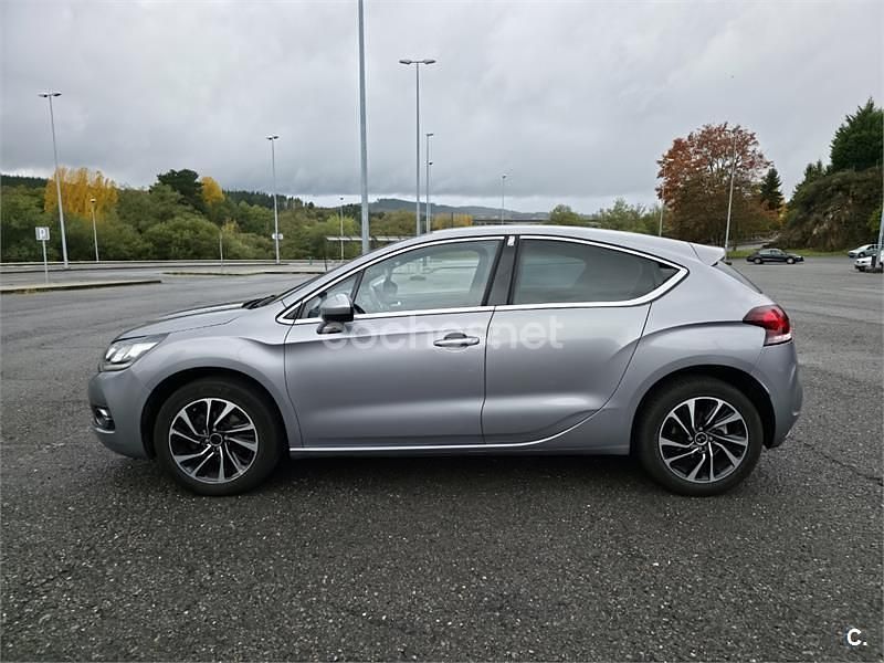 Gris / plata Usado 2017 DS Automobiles DS4 Style Berlina | 12.500 € (Precio justo) - Imagen 1/4