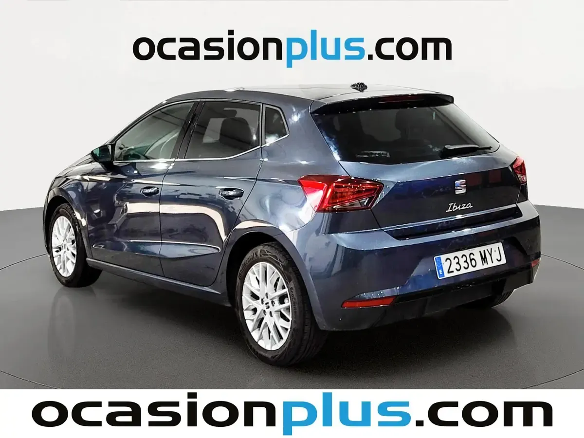 Usado Seat Ibiza XCELLENCE 116 CV (85 kW) 2025 Gris Utilitario
