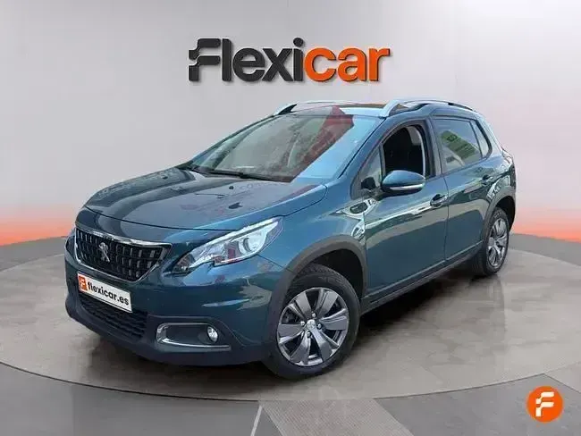 Usado Peugeot 2008 Allure 130 CV (95 kW) 2019 Azul SUV
