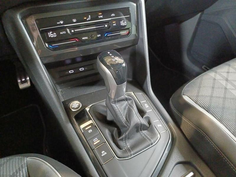 Usado VW Tiguan R-line 150 CV (110 kW) 2023 Blanco SUV