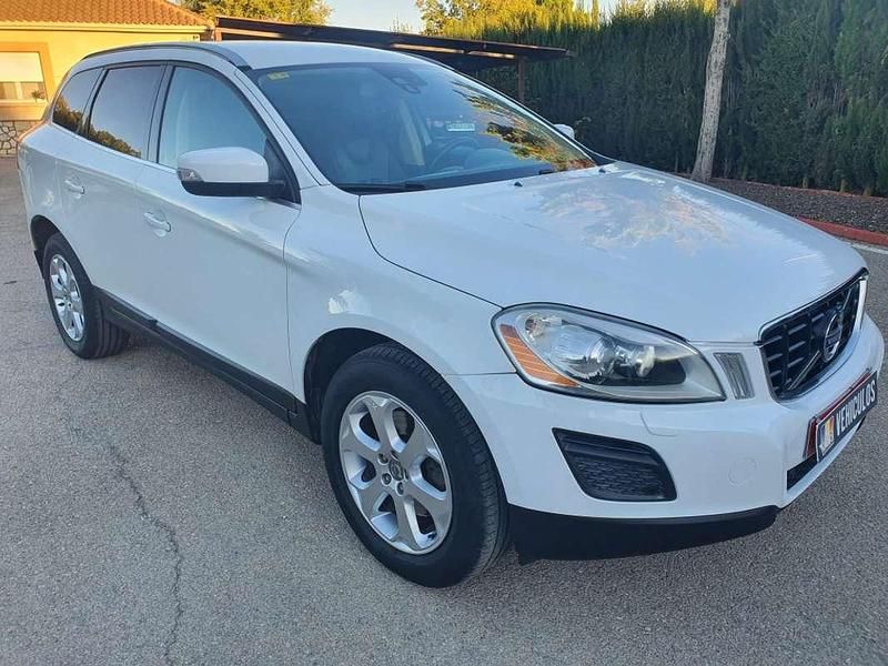 Używany Volvo XC60 Summum 163 KM (119 kW) 2011 Biały SUV