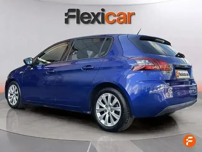 Usado Peugeot 308 Style 130 CV (95 kW) 2020 Azul Berlina