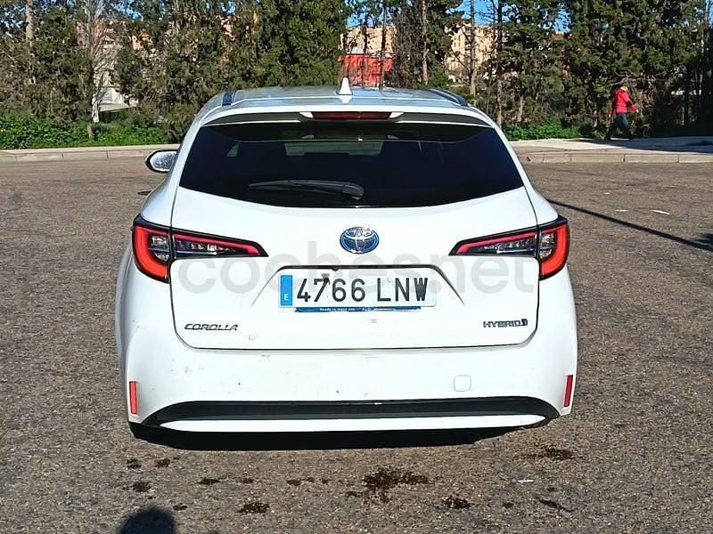 Usado Toyota Corolla Business Edition 122 CV (89 kW) 2021 Blanco Berlina