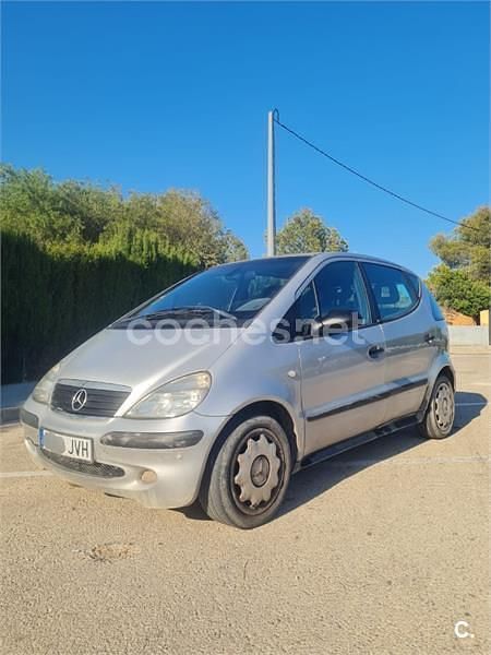 Gris / plata Usado 2002 Mercedes A170 Classic Monovolumen | 1500 € (Precio justo) - Imagen 1/4